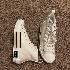 FLASH SALE Dior B23 high top sneakers